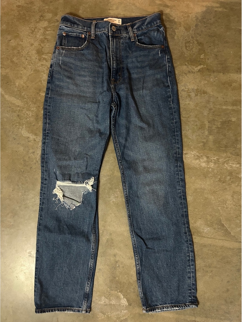 Abercrombie & Fitch ultra high rise ankle straight jeans